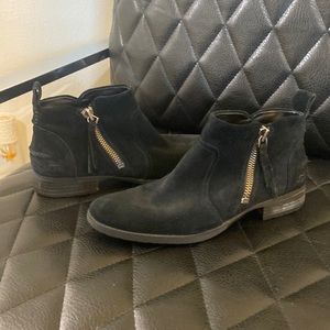 Ugg Black Suede Aureo Ankle Boot (10)